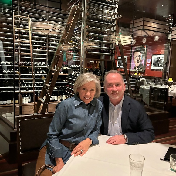 Meet your Posher, Lynn - Picture 1 of 1